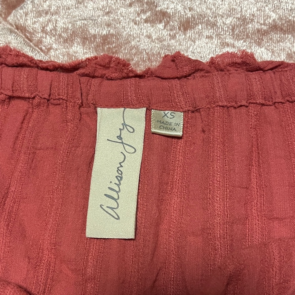 Allison Joy Coral Textured Blouse - Picture 2 of 4